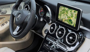 Serwis i naprawa radia nawigacji Mercedes COMAND NTG4.7 – C-Klasa, E-Klasa, GLC 2013–2015